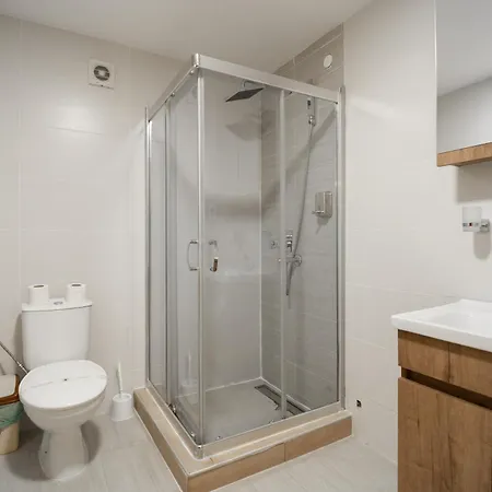 The One Luxury & Escópia